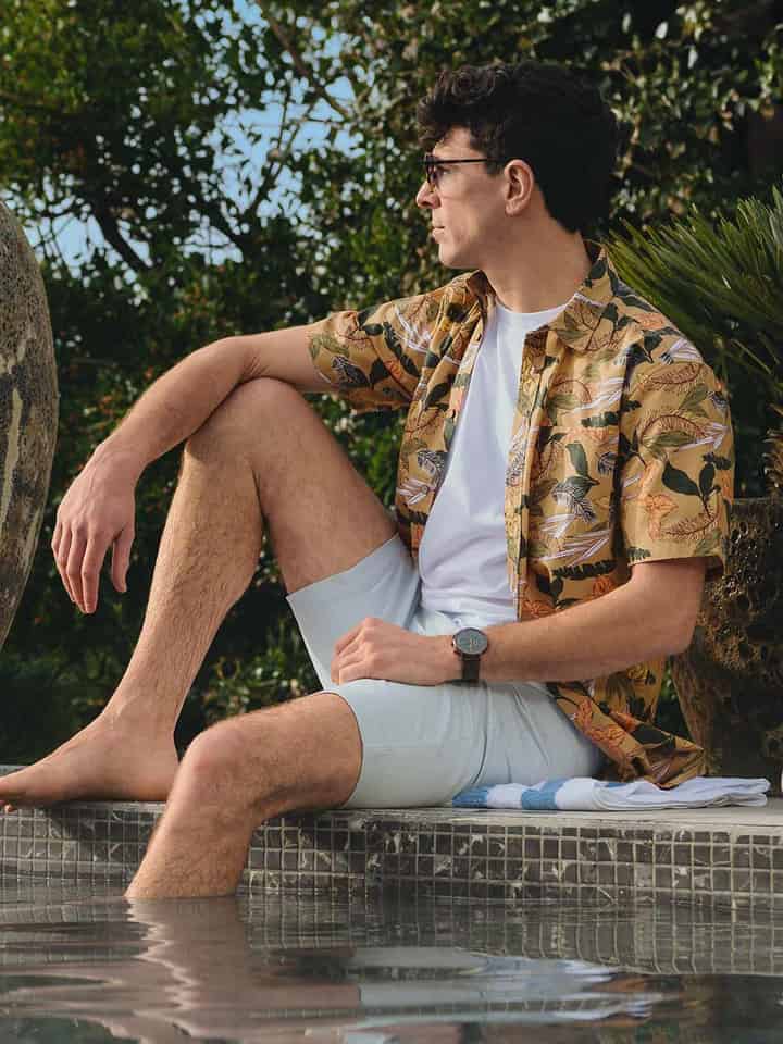 Ice Blue Jeano Shorts Model