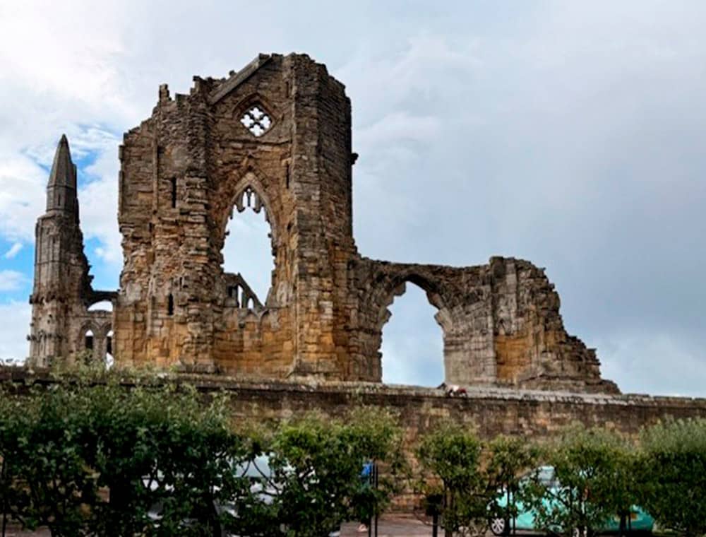 Whitby-Abbey.jpg